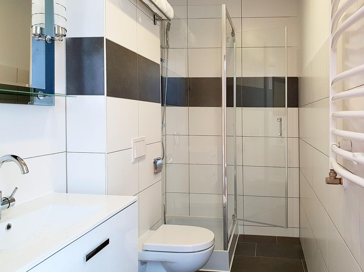 Triple Room with Shower